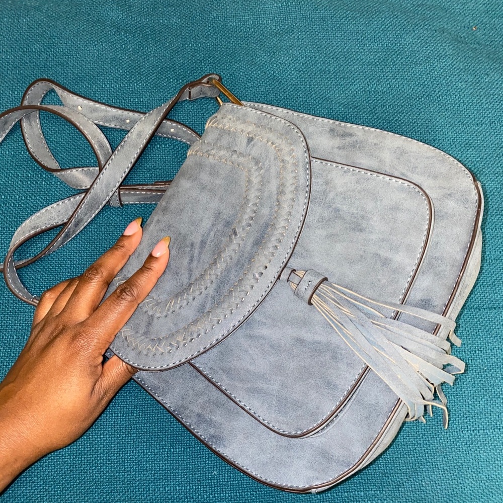 Super cute shoulder bag..✨